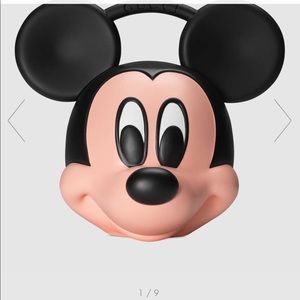 Meet your Posher, Edriese